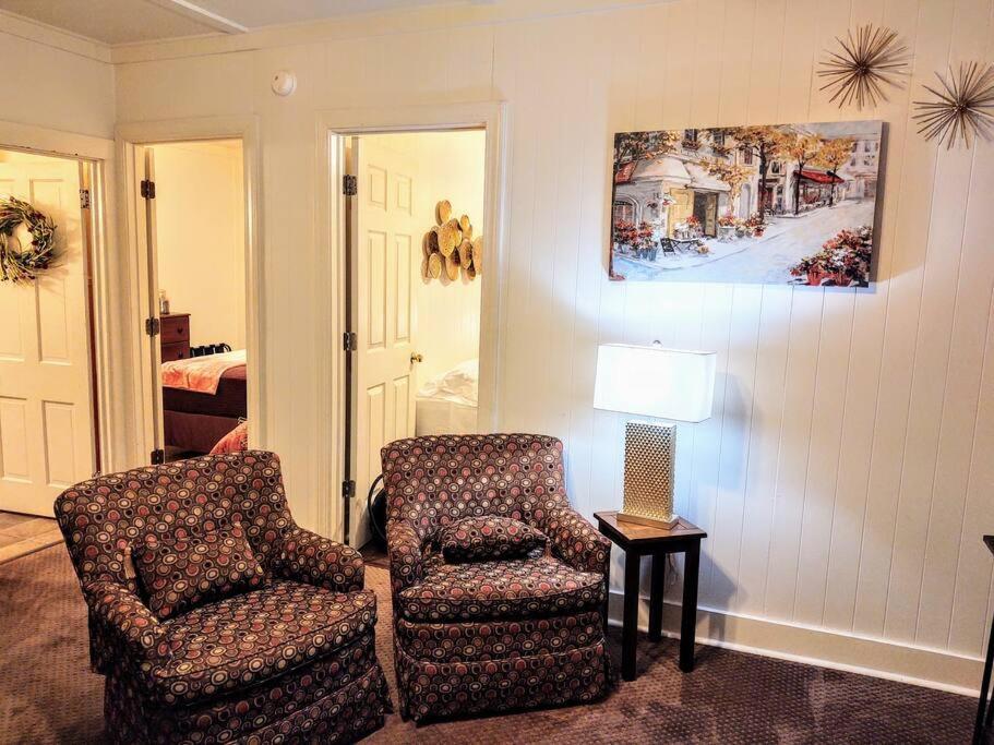 #05 - Lakefront Two Bedroom Cottage- Pet Friendly Гот-Спрінґс Екстер'єр фото